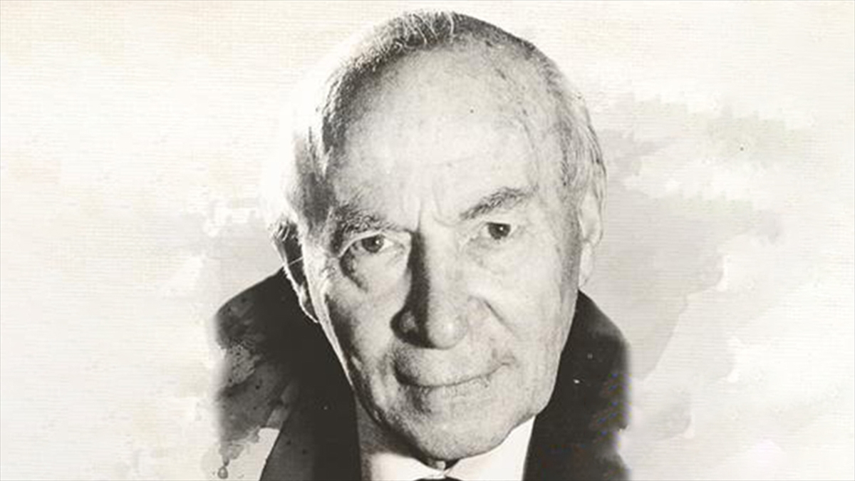 Türk Tiyatrosu Ve Sinemasının Öncü İsmi: Muhsin Ertuğrul