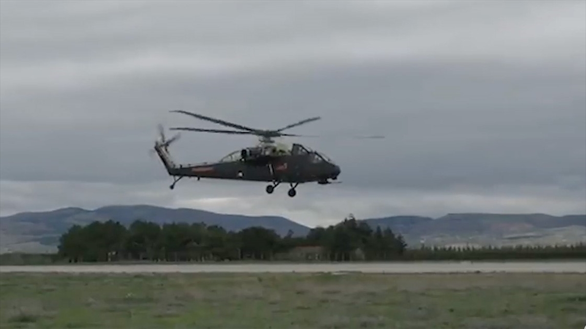 Ağır Sınıf Taarruz Helikopteri Atak-2 İlk Kez Havalandı