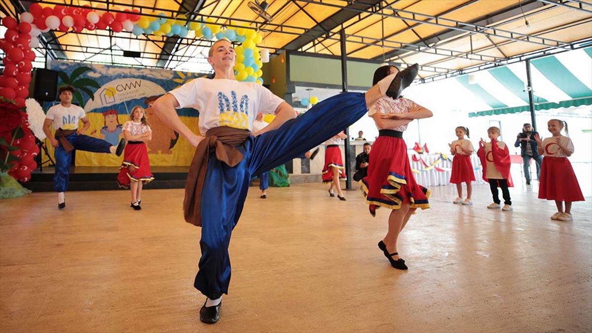 Türkiye, Savaş Mağduru Ukraynalı Çocuklara Yuva Oldu