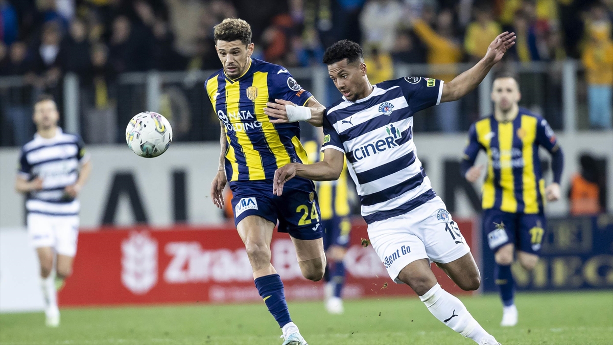 Mke Ankaragücü İle Kasımpaşa Berabere Kaldı