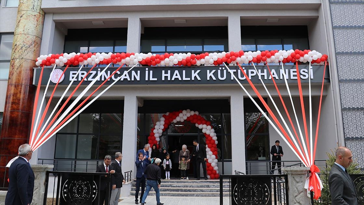 Erzincan Müzesi Ve İl Halk Kütüphanesi Hizmete Girdi