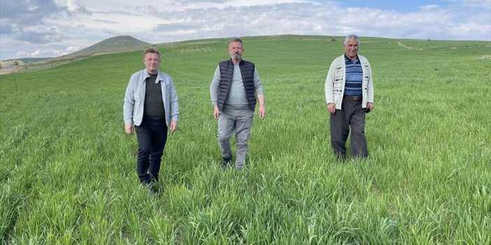 Yozgatlı Çiftçi Mayısta da yağış bekliyor