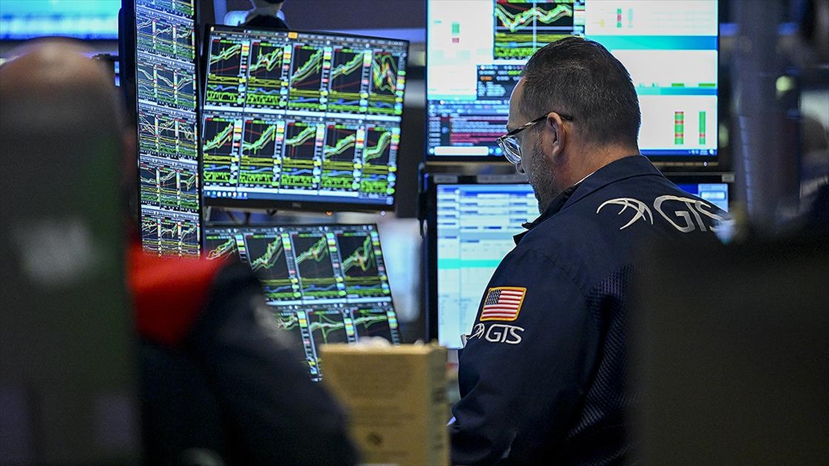 Abd'de Bölgesel Bankaların Hisselerindeki Düşüş Sürüyor