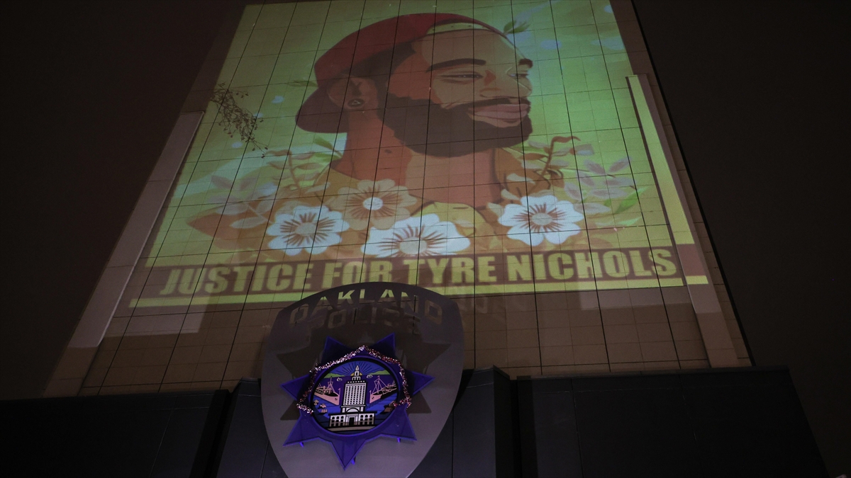 Polis Şiddetinden Ölen Siyahi Gencin Adli Tıp Raporunda Olay “Cinayet” Olarak Yer Aldı