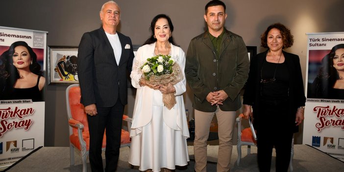 TÜRK SİNEMASININ YAŞAYAN EFSANESİNE KUŞADASI’NDA SEVGİ SELİ