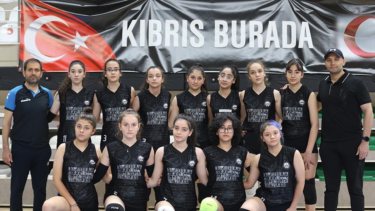 Finallerde Depremde Hayatını Kaybeden Kktc'li Öğrenciler İçin Yarışacaklar