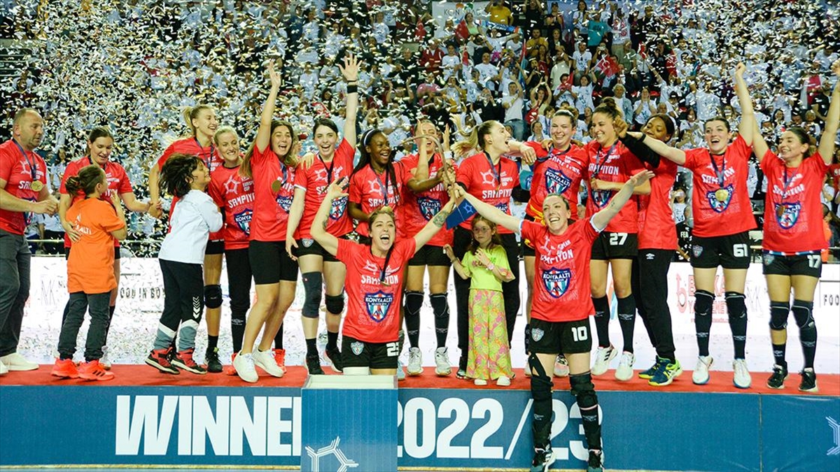 Ehf Avrupa Kupası'nda Şampiyon Konyaaltı Belediyespor