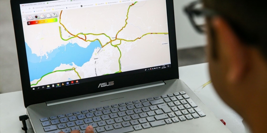 Trafik Sıkışıklığına 'Akıllı Işık' Modeli