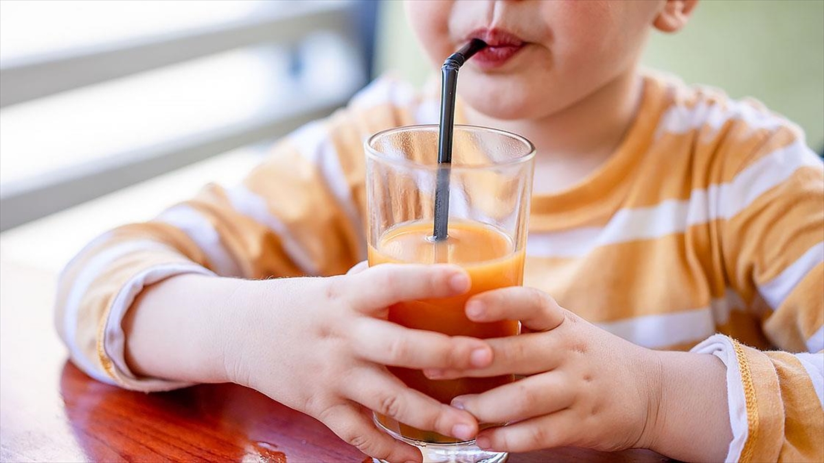 Abd'de Yaygın Olarak Tüketilen Bazı İçecekler, Standartların Üzerinde Zehirli Metal İçeriyor