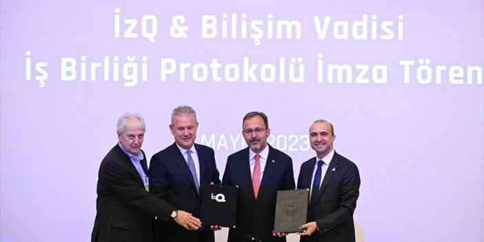 İzmir'de "izq  Ve Bilişim Vadisi İşbirliği Protokolü" İmzalandı