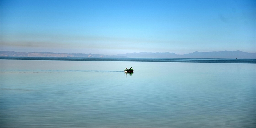 Yeniden Hayat Bulan Urumiye Gölü İranlıların Yüzünü Güldürdü