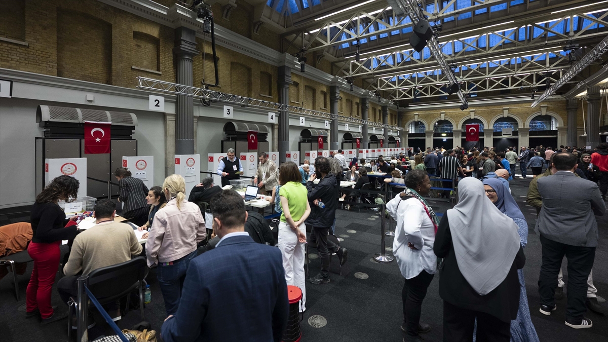 Yurt Dışı Ve Gümrüklerde Kullanılan Oy Kullanan Seçmen Sayısı 1 Milyon 798 Bini Aştı