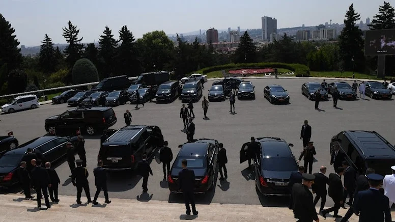 Kim takar yasağı! AKP’li isimler iade etmiyor