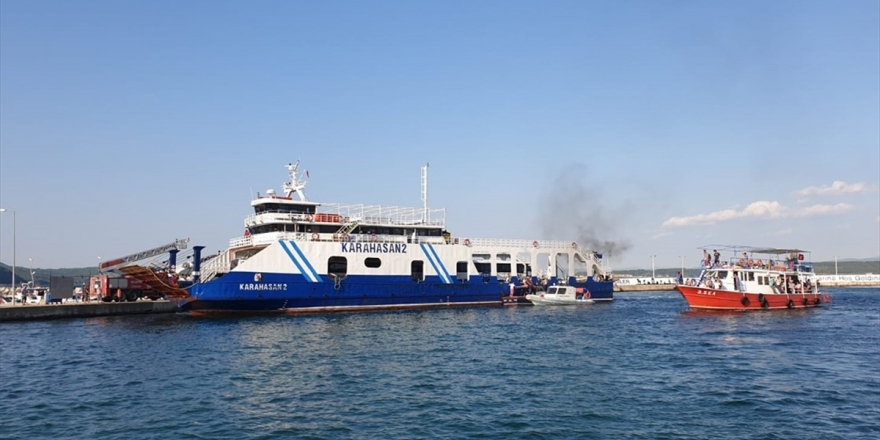 Çanakkale Boğazı'nda Sefer Yapan Feribotta Yangın