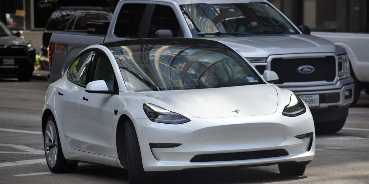 Tesla, Geri Çağıracak