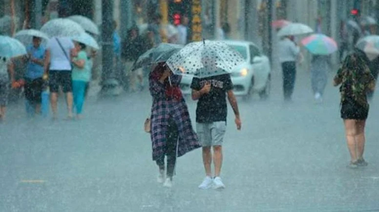 Yurdun Kuzey Ve Batı Kesimleri İçin Yerel Kuvvetli Yağış Uyarısı