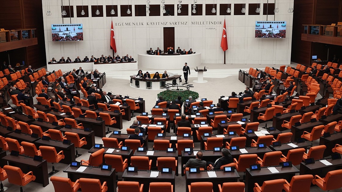 Yeni Dönem Parlamentonun "ünlü" Yüzleri