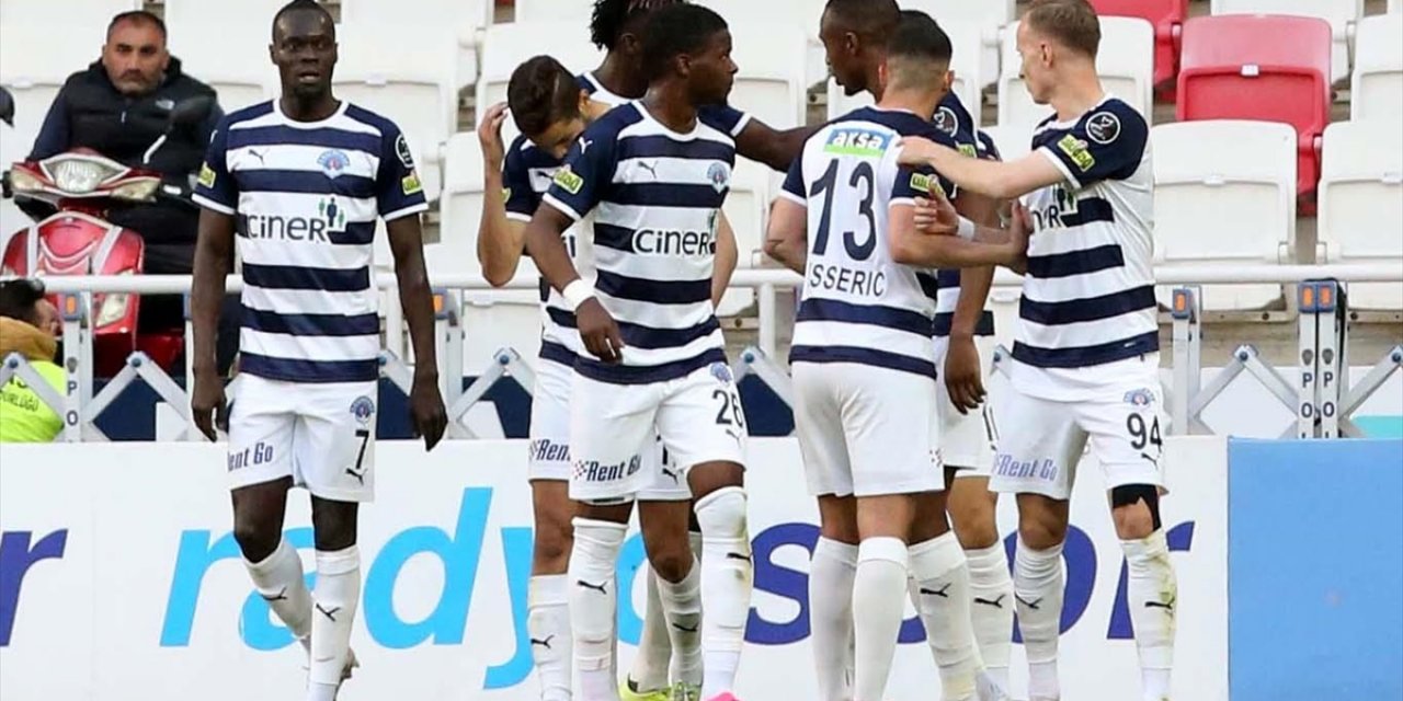 Kasımpaşa, Demir Grup Sivasspor'u Mağlup Etti