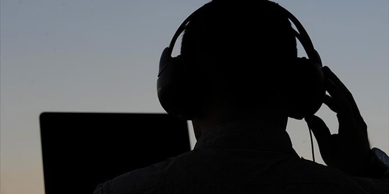 Cıa'den Ruslara Youtube Üzerinden Casusluk Çağrısı