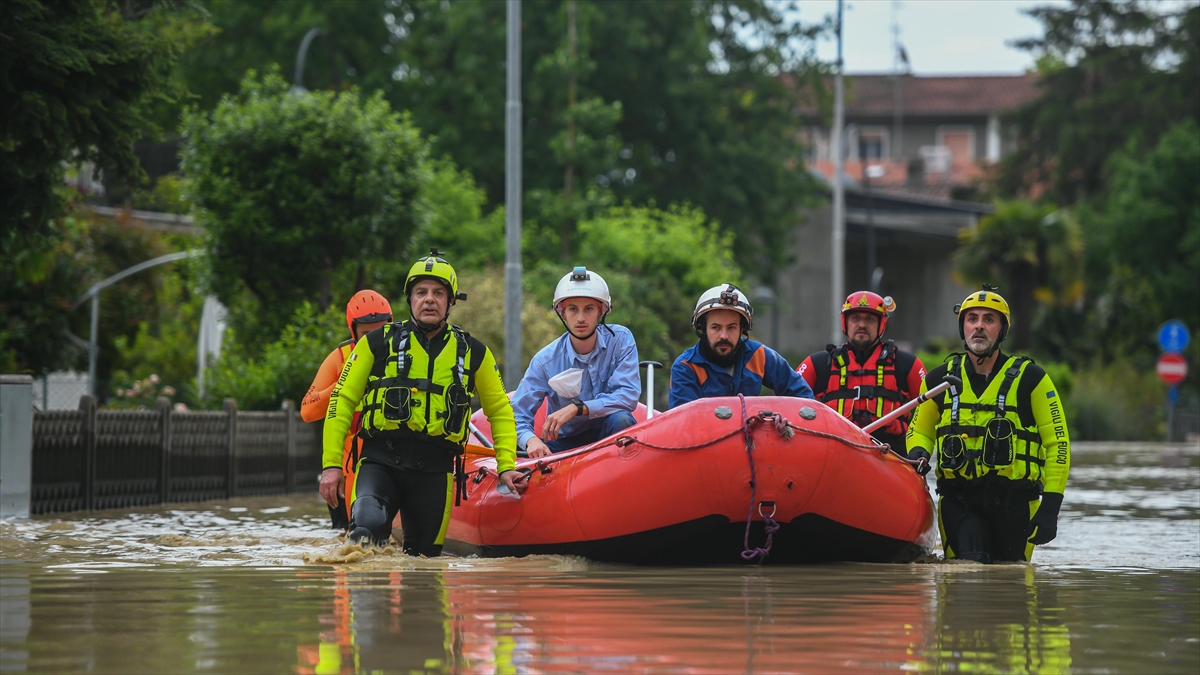İtalya'da Hükümet Selden Etkilenen Bölge İçin "felaket Durumu" İlan Edecek