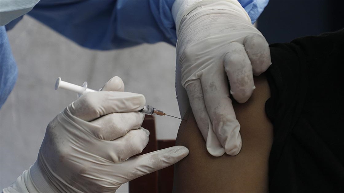 Dsö: Mevcut Kovid-19 Aşıları, Yüksek Düzeyde Koruyucu Olmaya Devam Ediyor