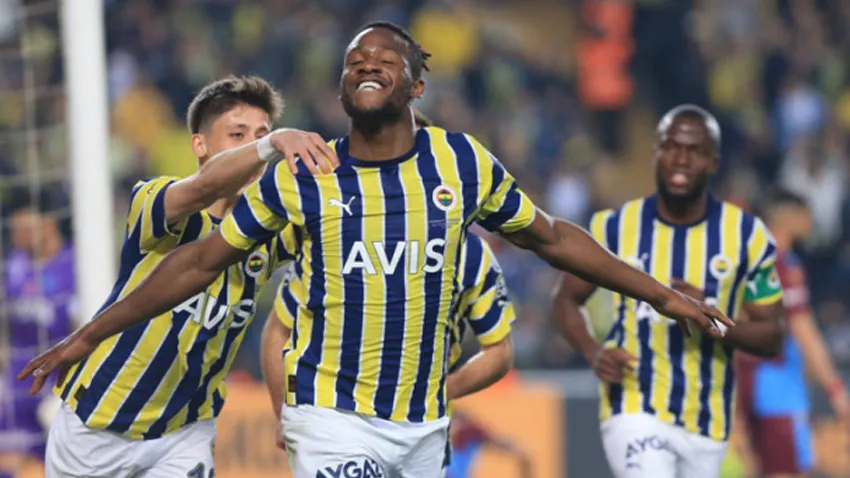 Fenerbahçe, Trabzonspor'u 3-1'lik skorla mağlup etti