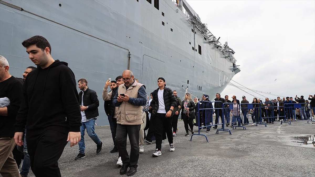 Tcg Anadolu Gemisine 19 Mayıs İlgisi