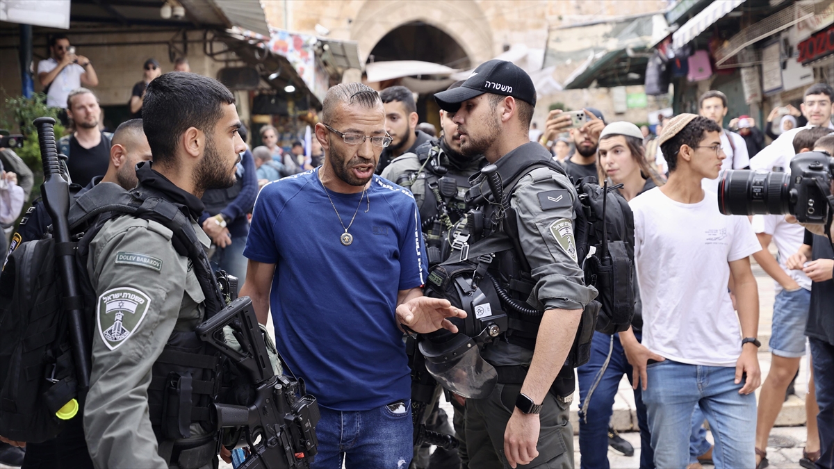 Fanatik Yahudi Yerleşimciler, İşgal Altındaki Doğu Kudüs’te Filistinlilere Saldırdı