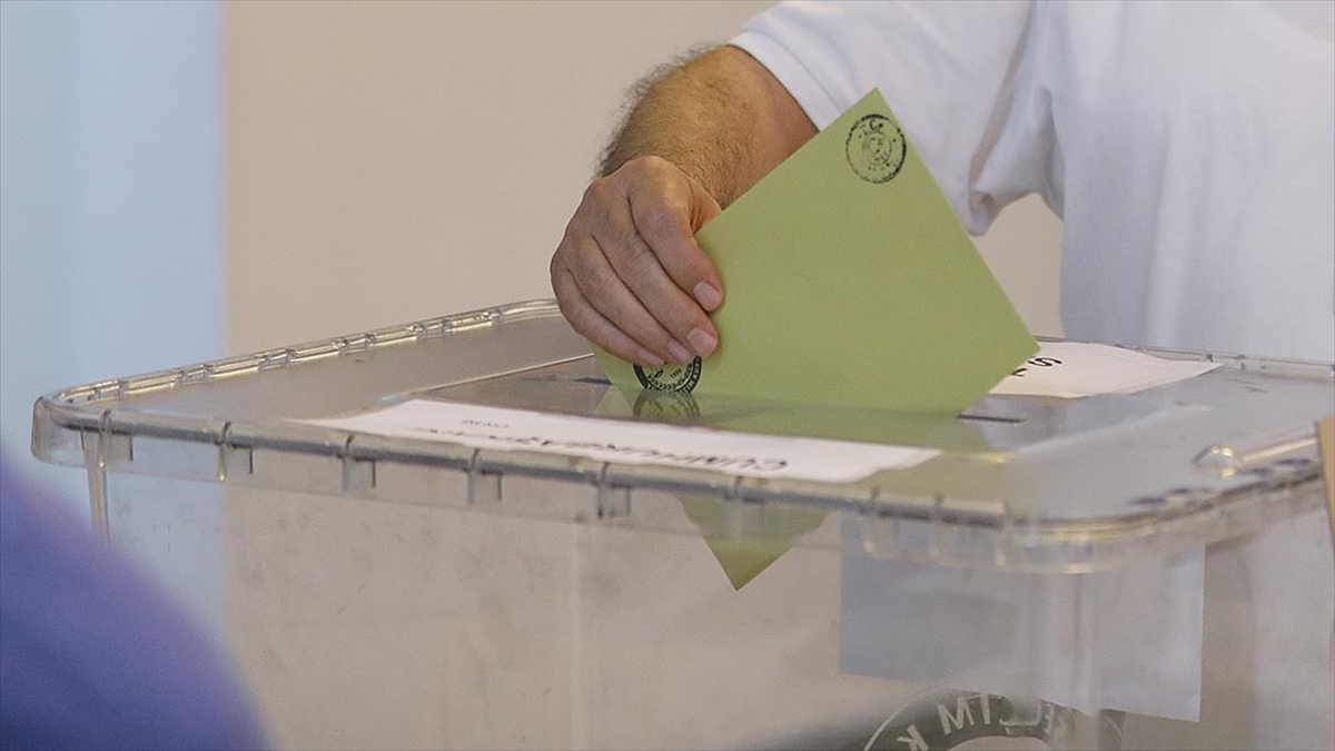 Yurt Dışındaki 471 Bin 734 Seçmen İkinci Tur İçin Oy Kullandı