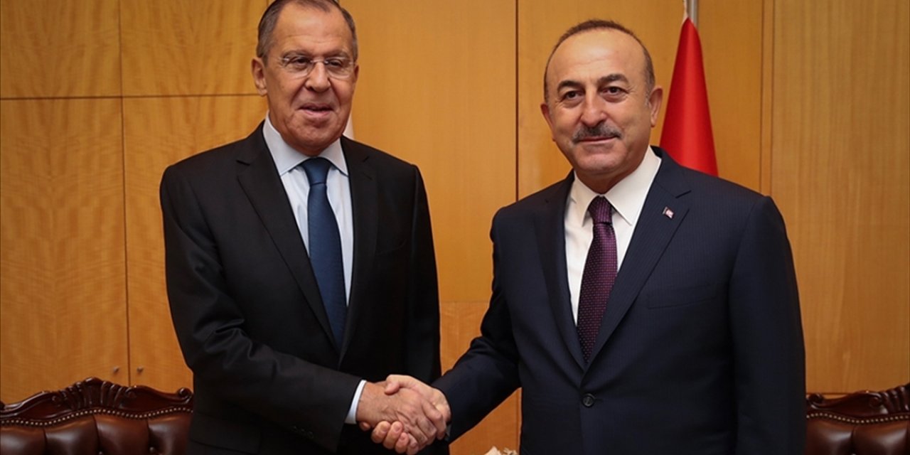 Çavuşoğlu, Lavrov İle Telefonda Görüştü