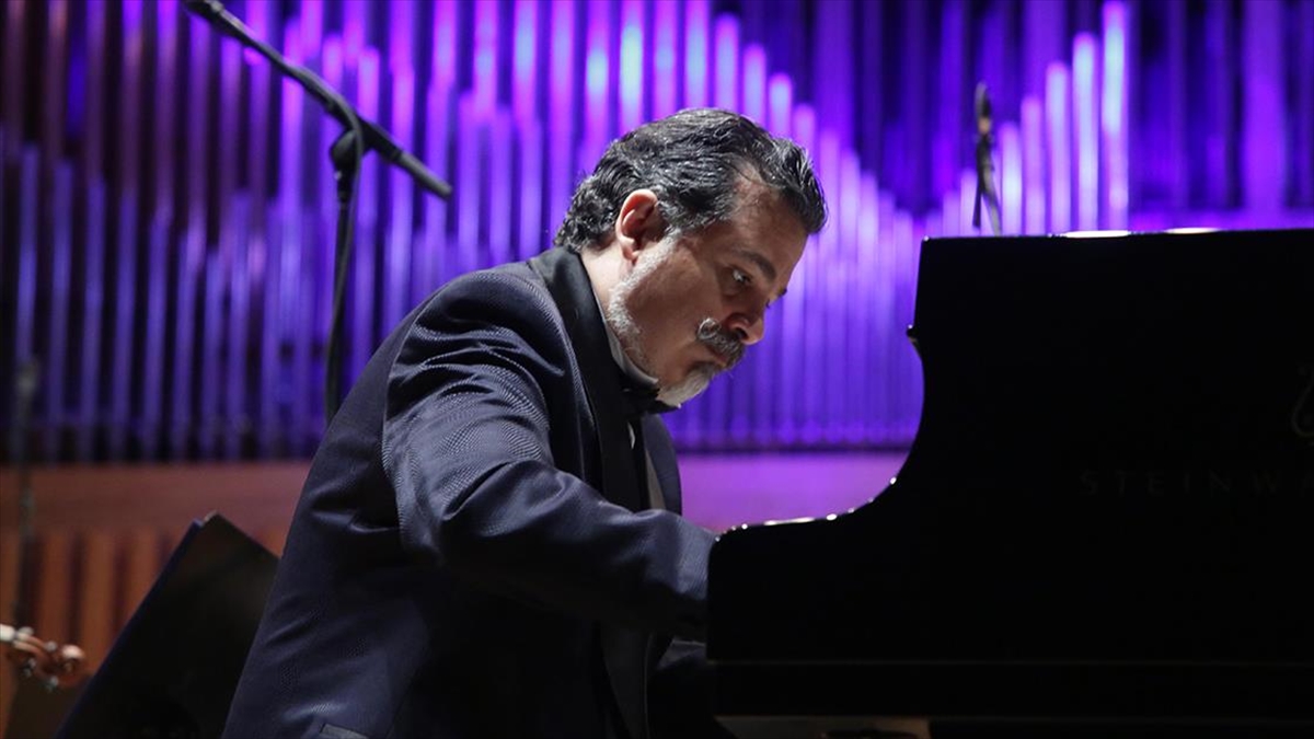 Hırvatistan'da Türkiye'deki Depremzedeler İçin Konser Düzenlendi