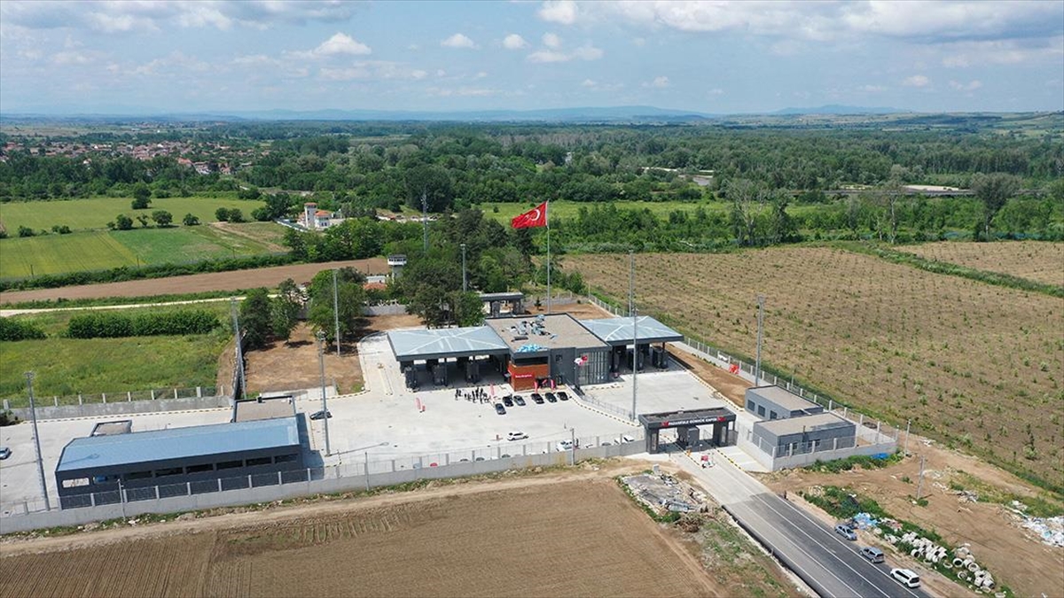 Pazarkule Sınır Kapısı'nda Giriş Çıkışlar Hızlanacak