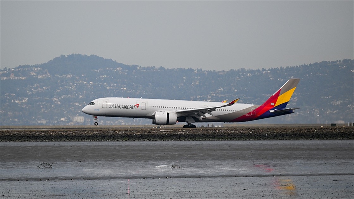 Asiana Airlines, Uçağın Kapısının Açılmasının Ardından Acil Çıkış Koltuklarına Bilet Satışını Durdurdu