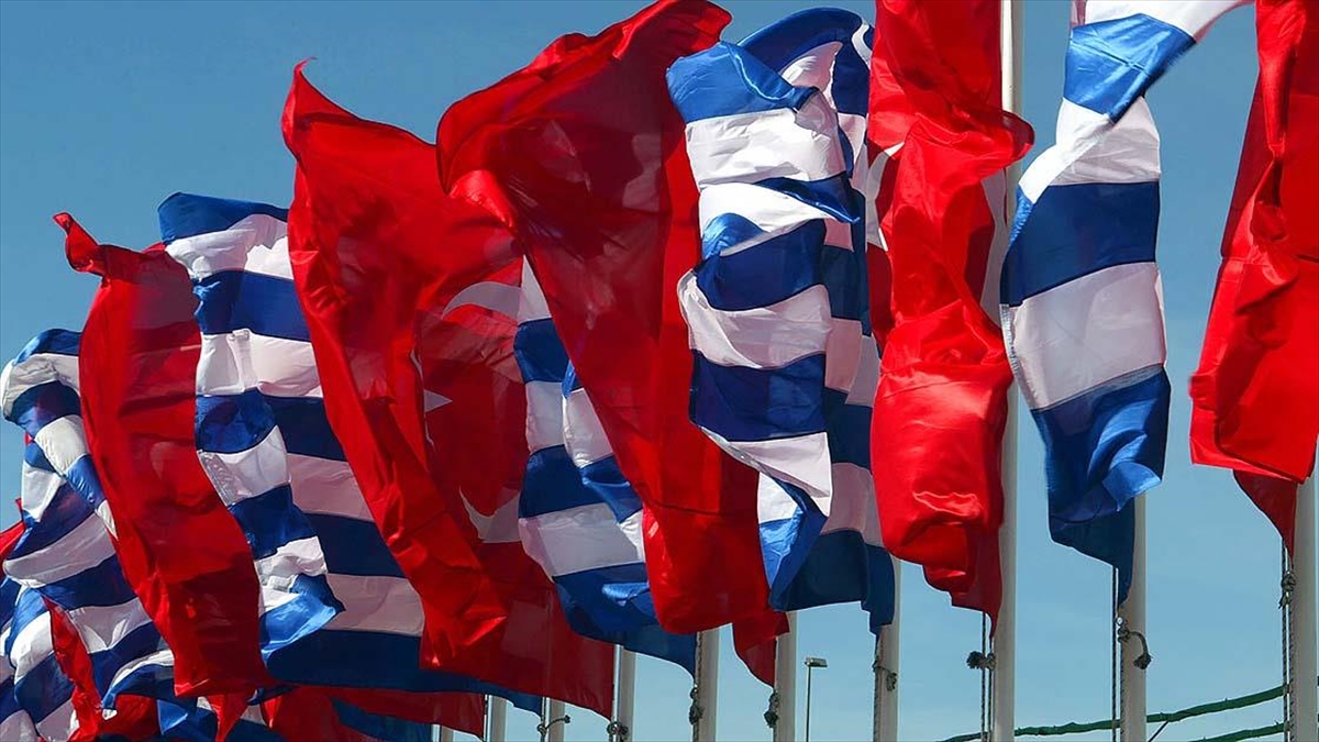 Türkiye Ve Yunanistan'dan Ege'de Tansiyonu Düşüren Adımlar