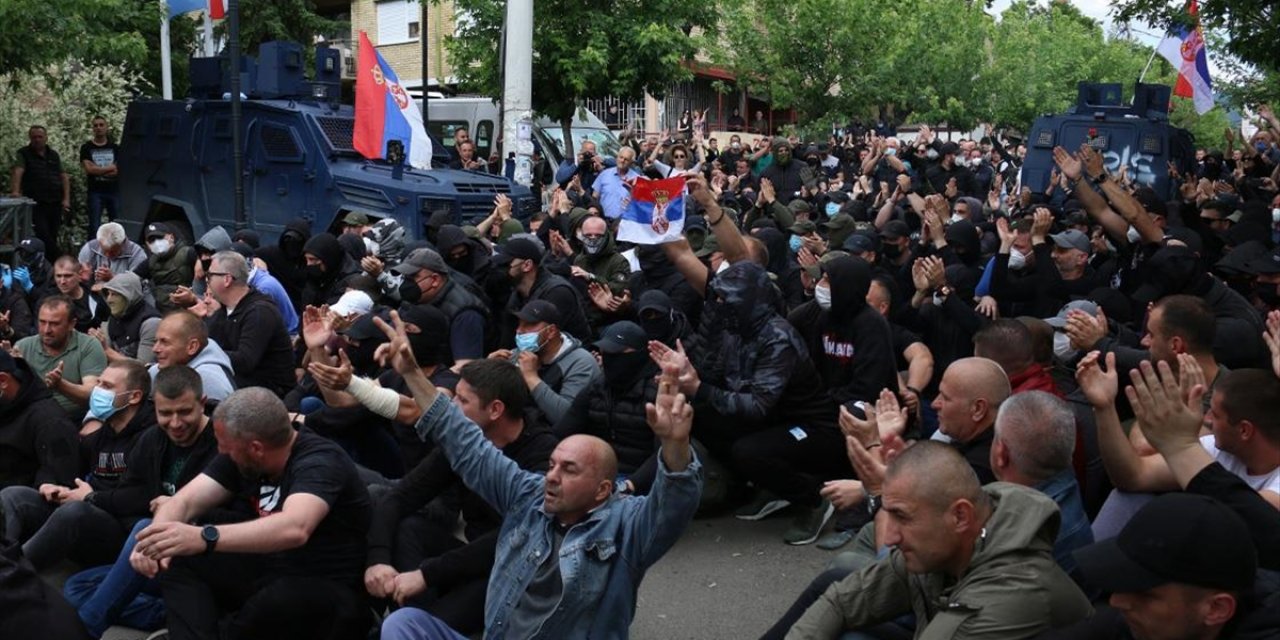 Kosova'nın Kuzeyinde Gerginlik Sürüyor