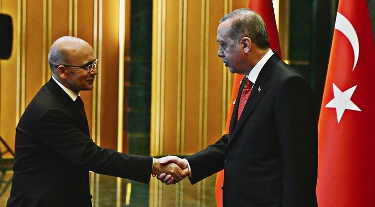 Mehmet Şimşek geliyor mu?