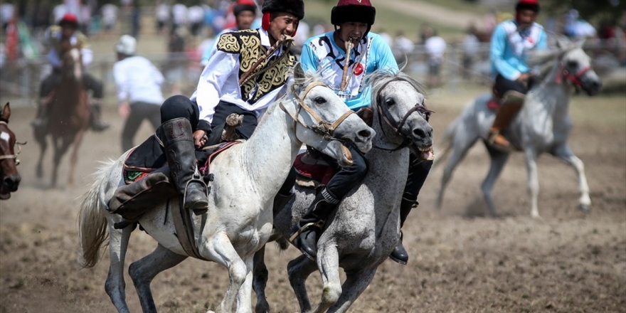 4. Türk Dünyası Ata Sporları Şenliği Başladı