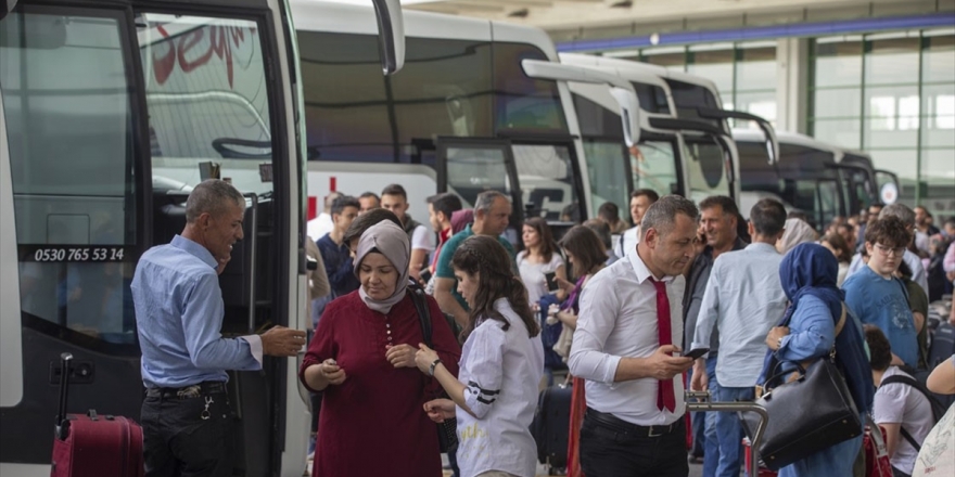 İçişleri Bakanlığı'ndan yolcu taşımacılığıyla ilgili genelge: Vatandaşlarımızın bulundukları şehirlerde kalması esastır