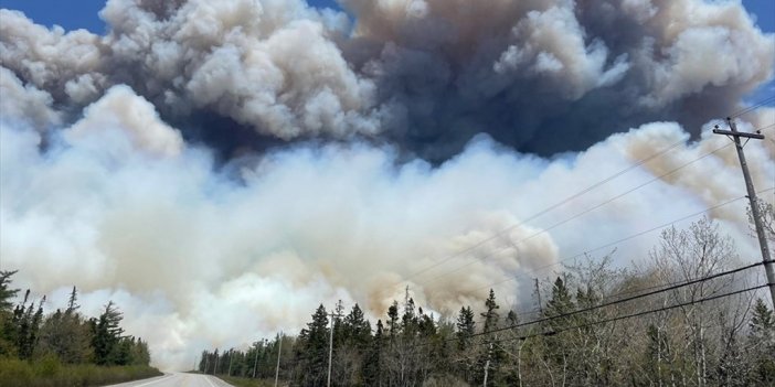 Kanada'da Etkisini Sürdüren Orman Yangınlarında 3 Milyon Hektarlık Alan Zarar Gördü