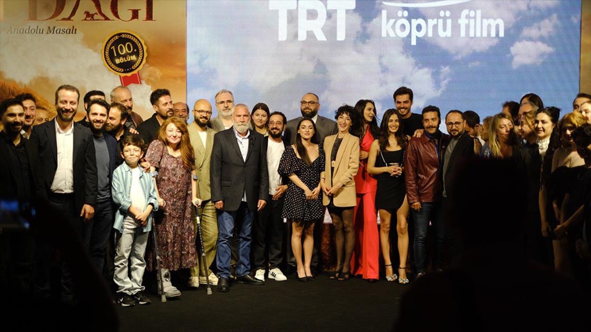 "gönül Dağı" Dizisi 100. Bölümünü Özel Bir Geceyle Kutladı