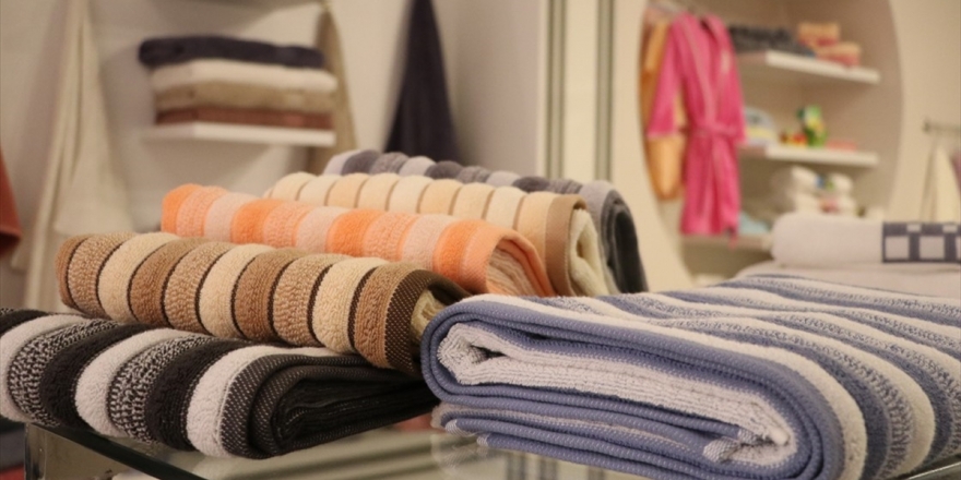 Denizli'den 650 Milyon Dolarlık Tekstil İhracatı