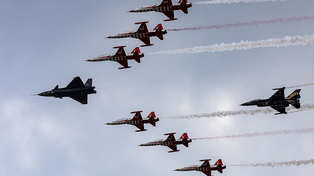 Bayraktar Kızılelma Havacılık Tarihinde İlkleri Başardı