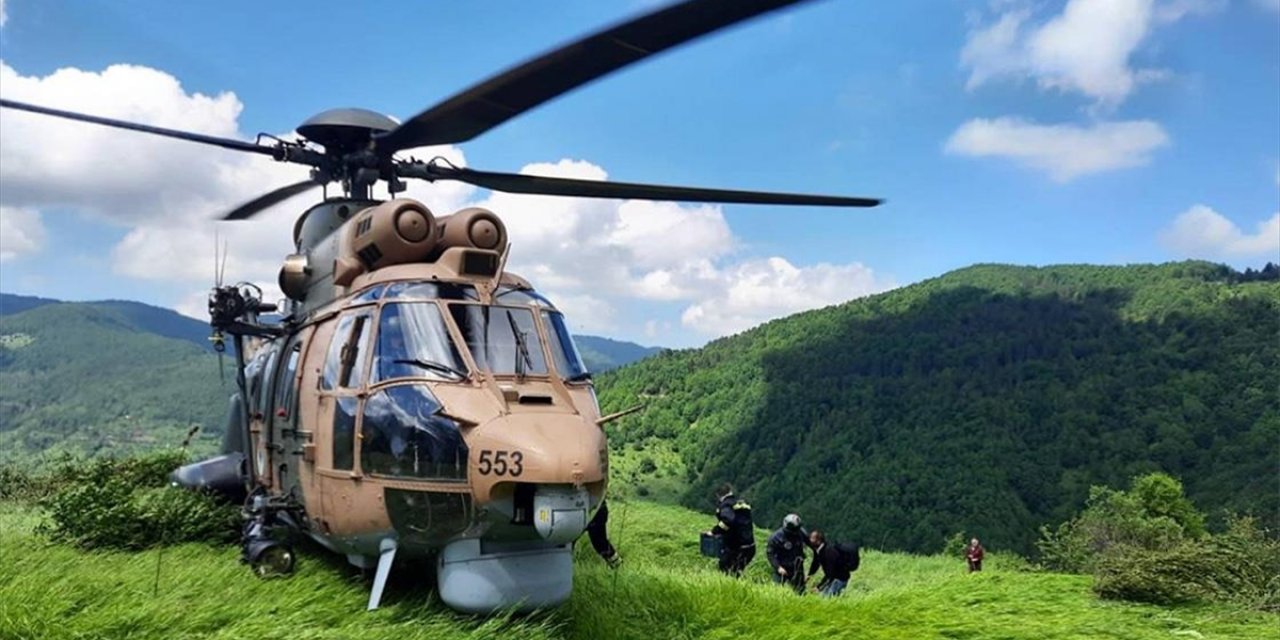 Msb Sel Nedeniyle Ulaşılamayan Sinop'un Köyüne Jeneratörler Gönderildiğini Bildirdi