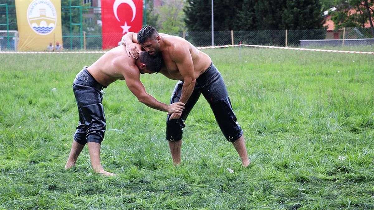 Yağlı Güreş Ligi'nde İlk 24'e Girmeyi Başaranlar, Kırkpınar'a Direkt Katılabilecek