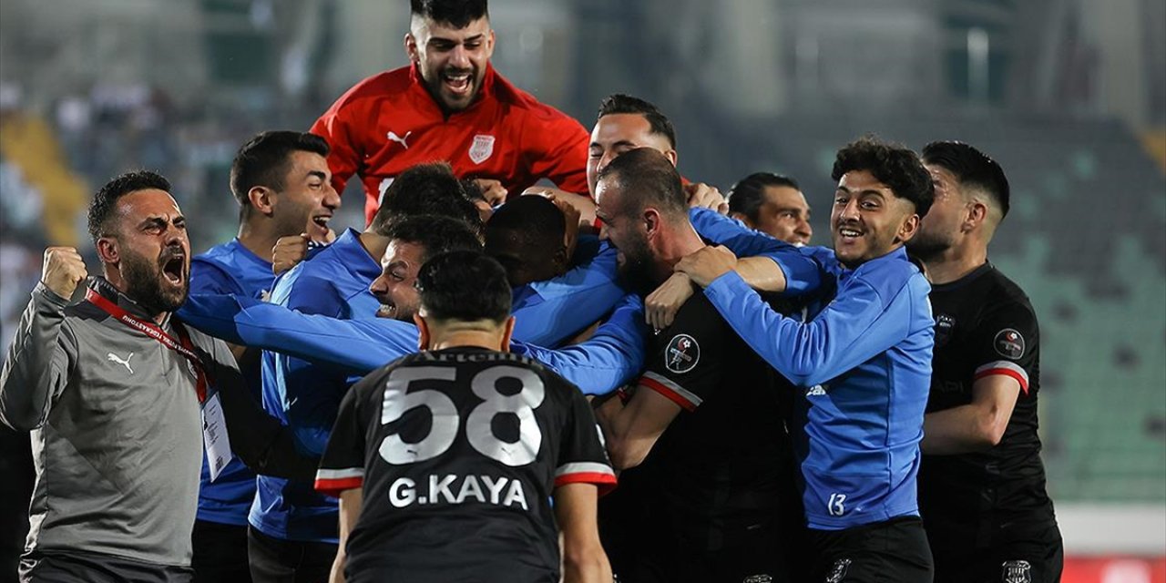 Pendikspor Süper Lig'e Yükseldi