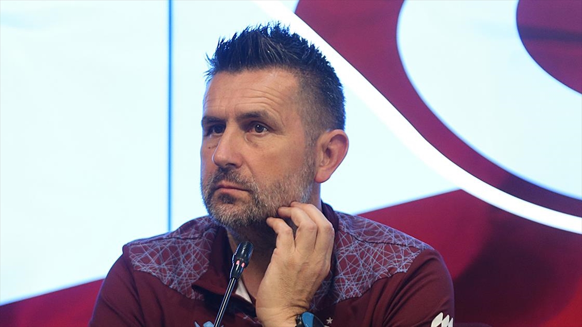 Trabzonspor Teknik Direktörü Bjelica: Başarılar Kazanmaya Aç Oyuncuları Aramıza Katmak İstiyoruz