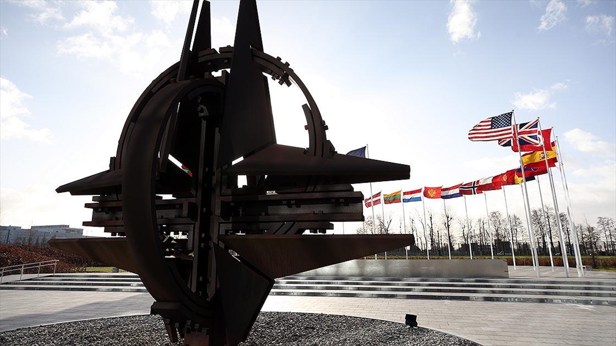 Nato'ya Yeni Genel Sekreter Aranıyor