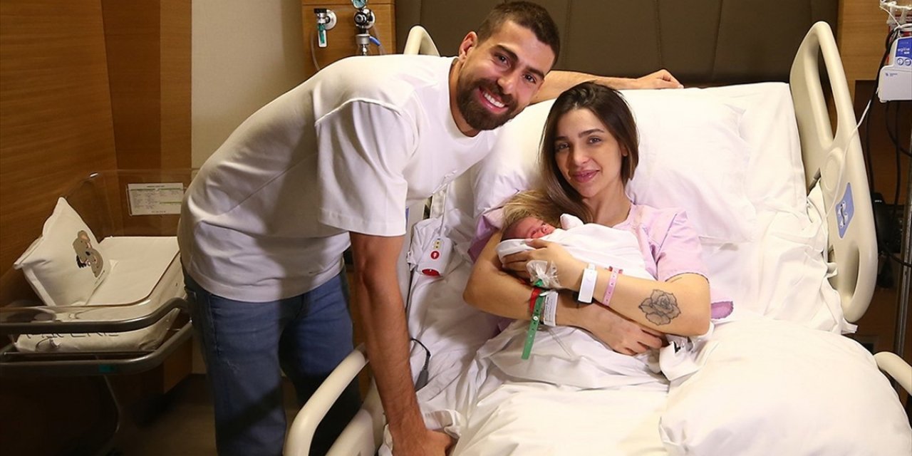 Fenerbahçeli Futbolcu Luan Peres Baba Oldu