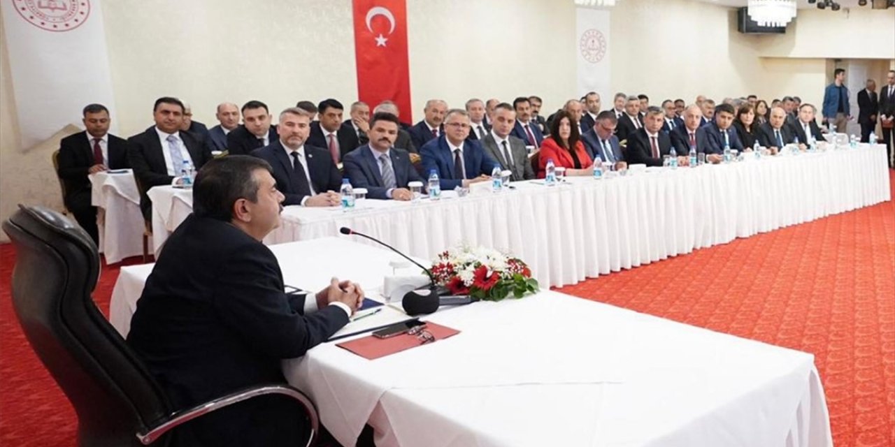 Milli Eğitim Bakanı Tekin, 71 İlin Milli Eğitim Müdürleriyle Toplantı Yaptı