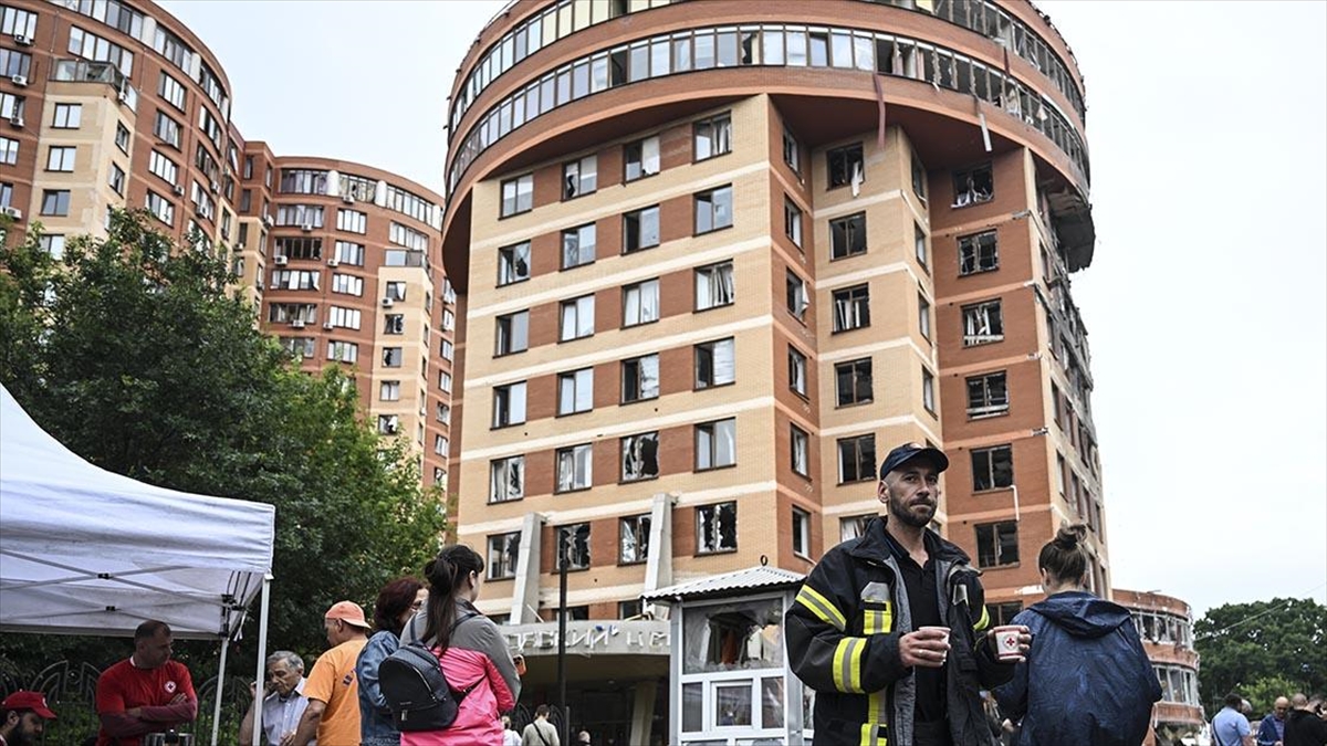 Ukrayna: Odessa Kentine Düzenlenen Füze Saldırısında 3 Kişi Öldü